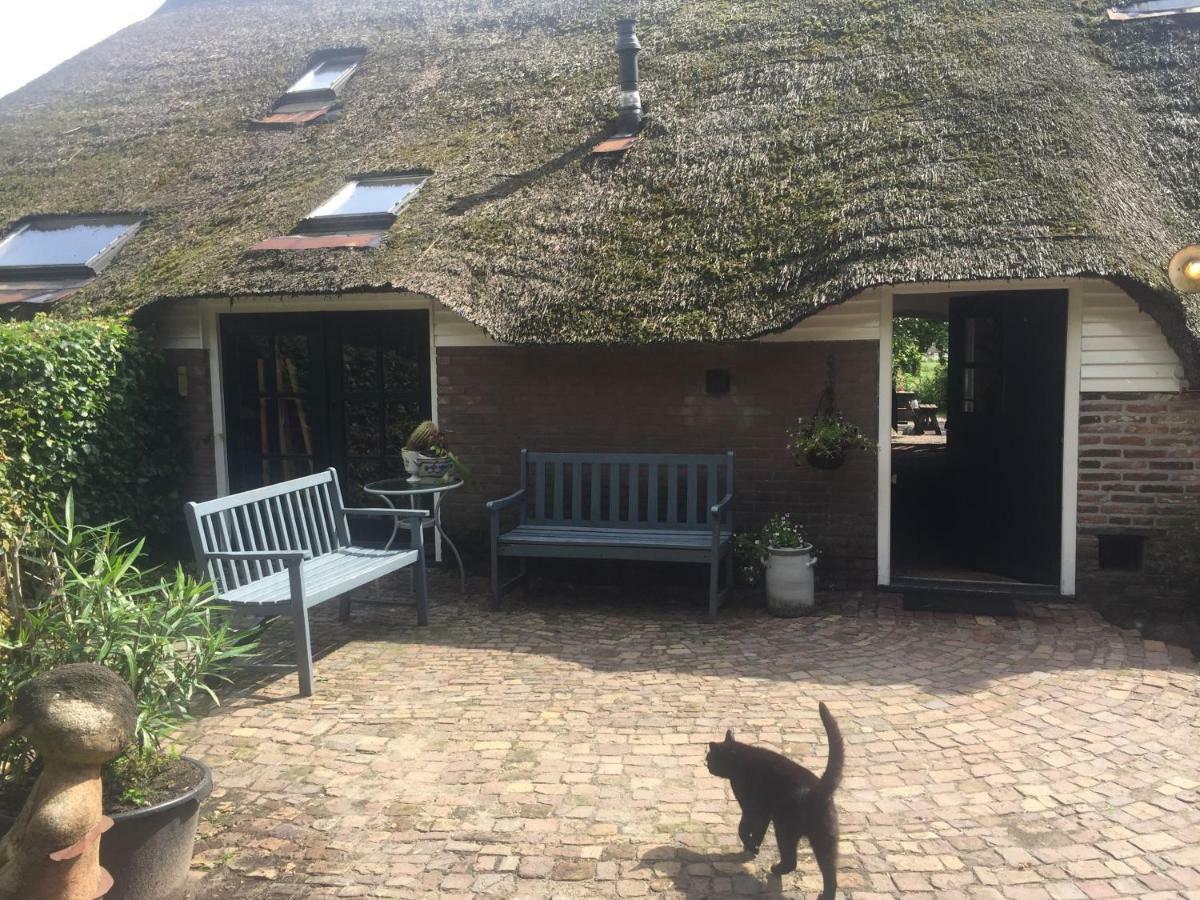 Boerderij Met Atelier Guest House Dalfsen Exterior photo